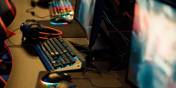 The Complete Guide to Creating a Professional Gaming and Streaming Desk Setup in 2026