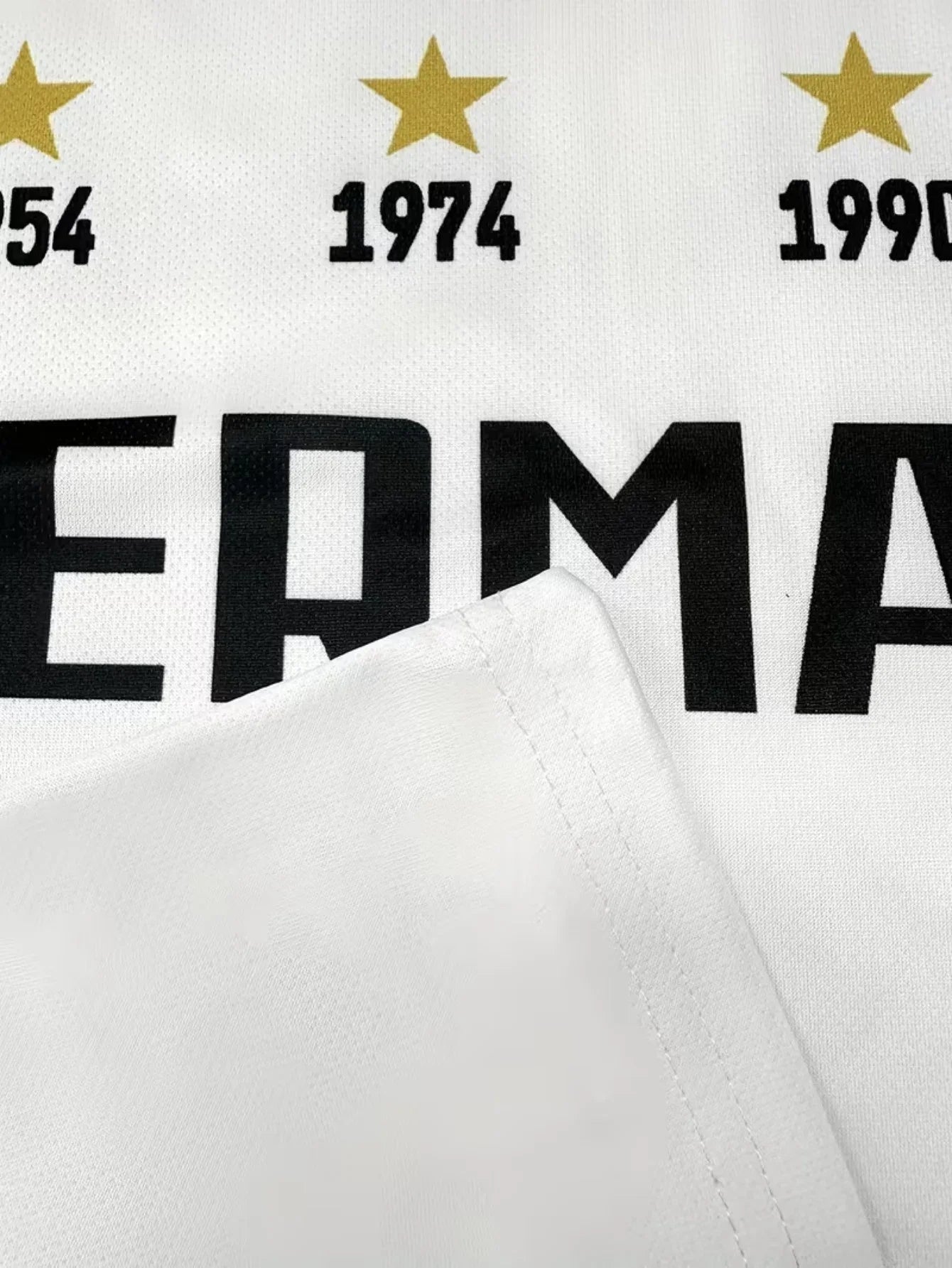 Men's Slim Fit German National Team Football Jersey Breathable Training Top Lightweight Sports T-Shirt for Fitness And Matches
